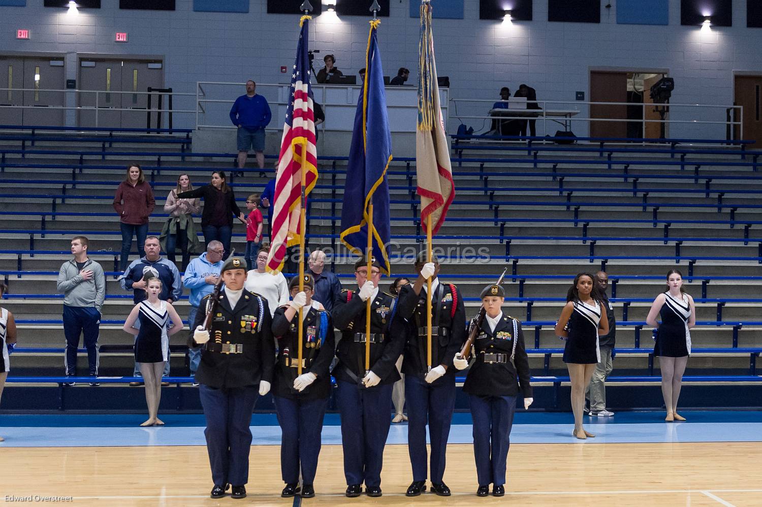 VarLadiesBBvsRiverside 5.jpg